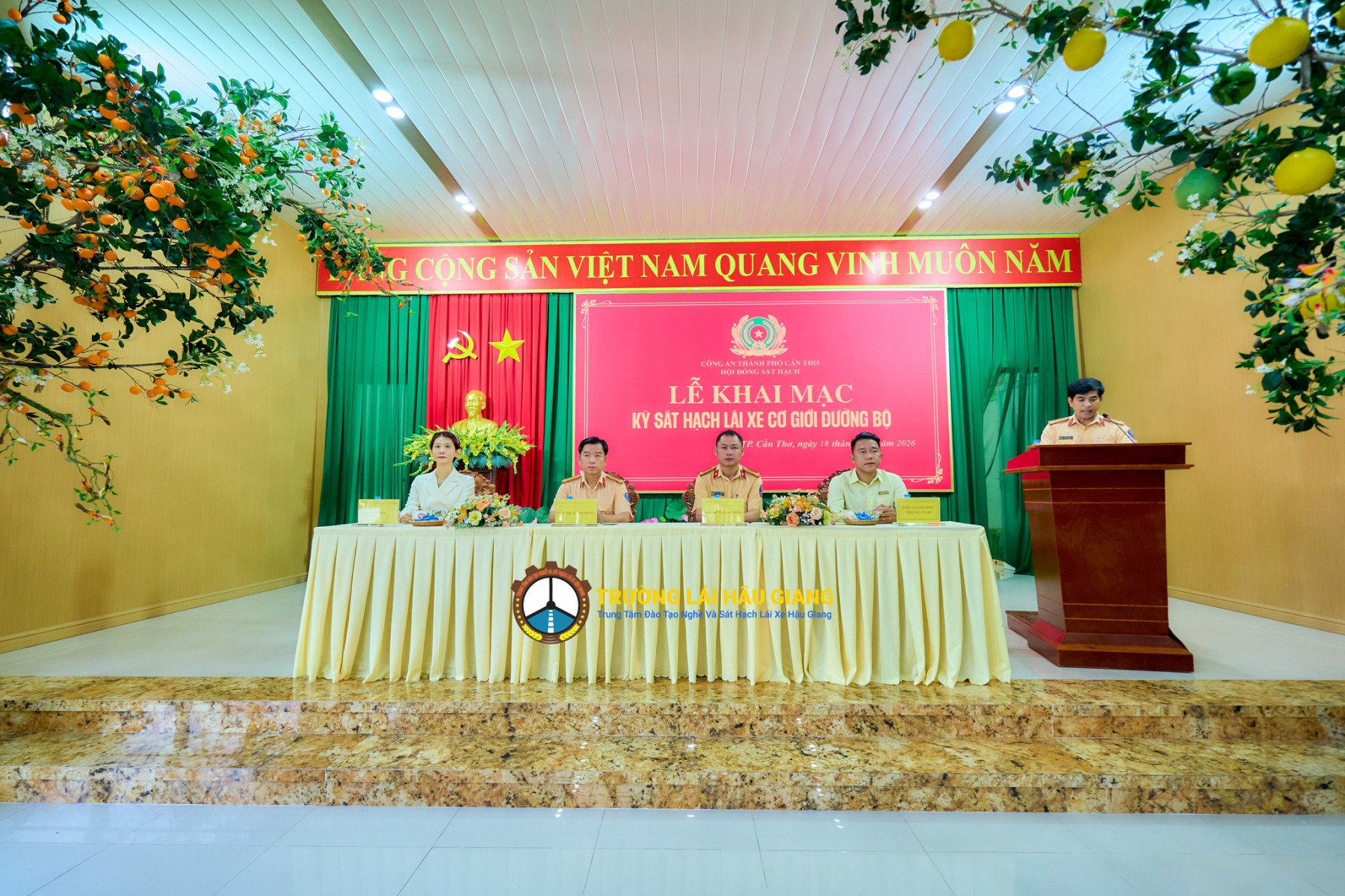 //truonglaihaugiang.vn/files/images/HDSH%2004.2026.jpg?v=1.0